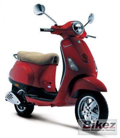 2007 vespa lx50 photo